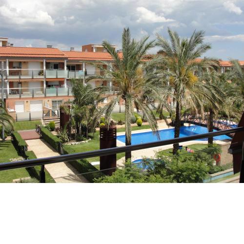 Acogedor apartamento con piscina en Vilafortuny, Cambrils