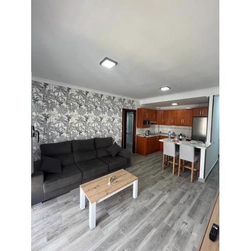 Acogedor apartamento con piscina yedae