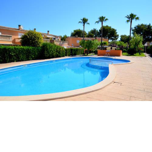 Acogedor apartamento con piscina