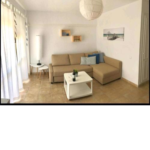 Acogedor apartamento junto al mar