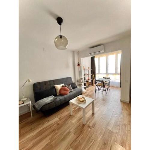 Acogedor estudio 150 m de playa