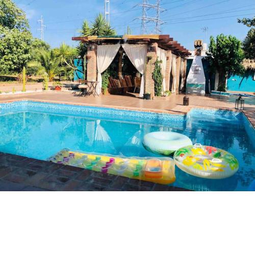 Acogedor Estudio Independiente con Piscina