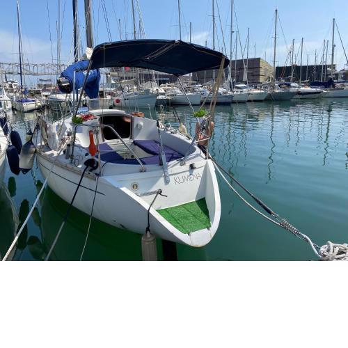 Acogedor velero en el Forum