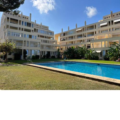 ACOGEDOR Y PRECIOSO ÁTICO EN JAVEA Primera línea playa