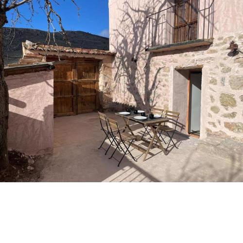 Acogedora casa con patio-parking