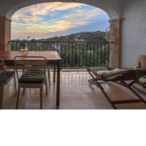 Acogedora casa en Denia con vistas al mar.