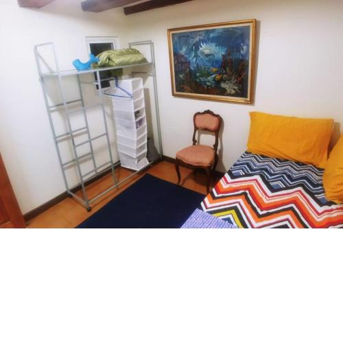 Acogedora habitación mediana en el corazón de Bcn