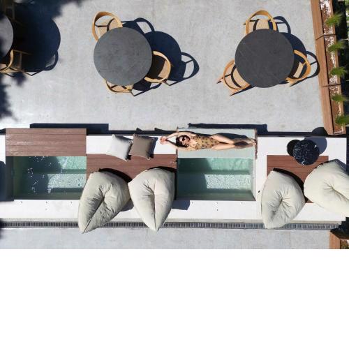 ACRO Upscale Residences