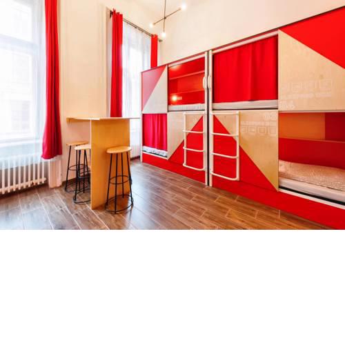 Adagio Hostel 1.0 Oktogon