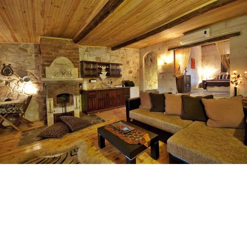 Adanos Konuk Evi