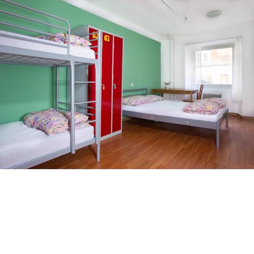 AdHoc Hostel