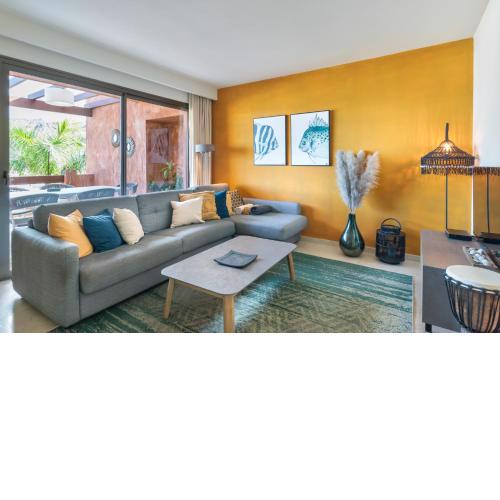 Adjona 2-2 PENTHOUSE SEA VIEW & JACUZZI 2B