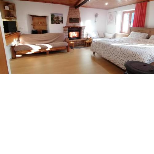 Adonis Guest House