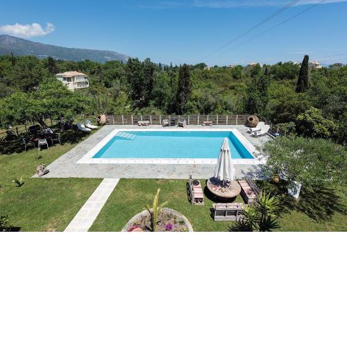 Adonis Villa