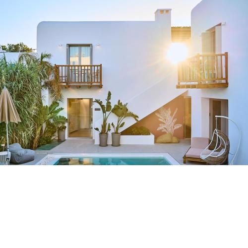Adorno Beach Hotel and Suites