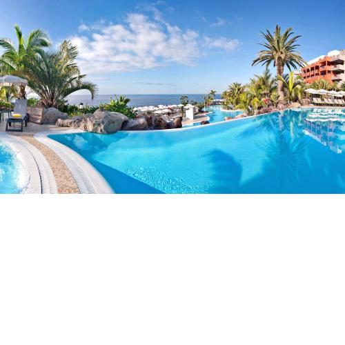 Adrián Hoteles Roca Nivaria