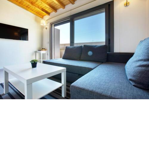 AEGEAN Apartments - Marina & Chios Island View
