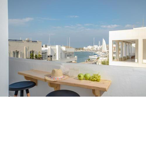 Aegean Jasmine - In The Center