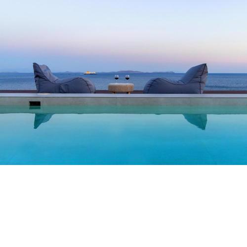 ''Aegean Whispers'' Sea Front Villa in Tinos
