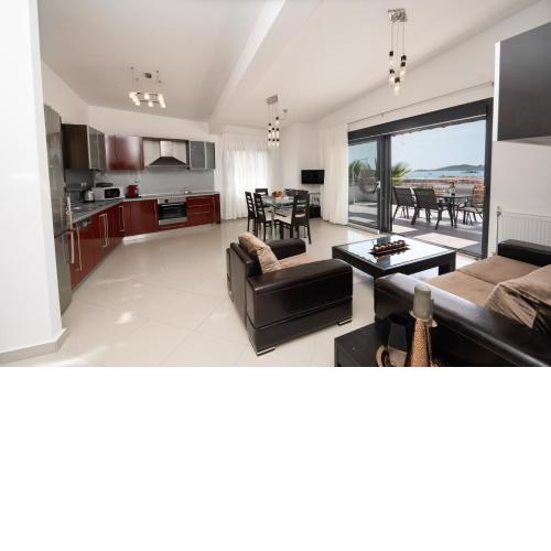 Aelia Apartments