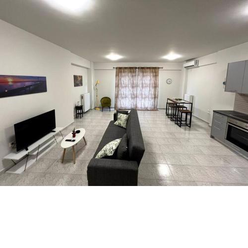Aelia ,Spacious condo 10' from Athens Center ll
