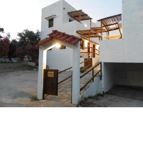 Aeolos Hotel Apartments