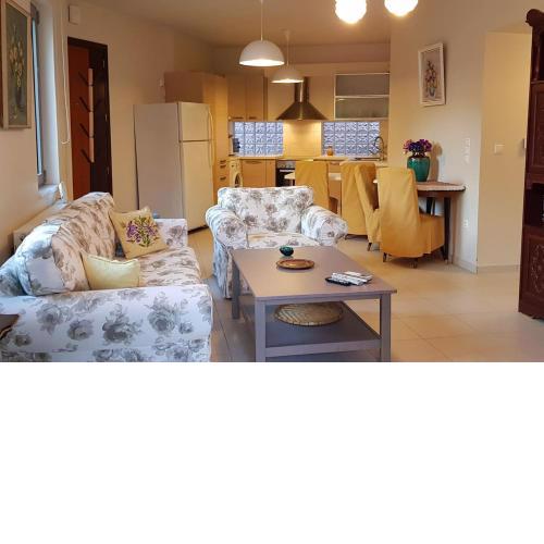 Aeri home