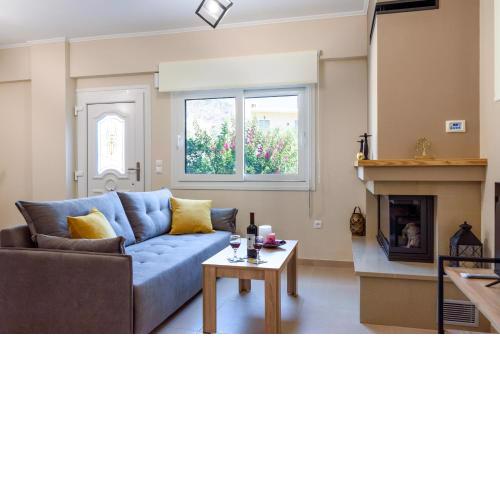Afroditi's Delux apartment