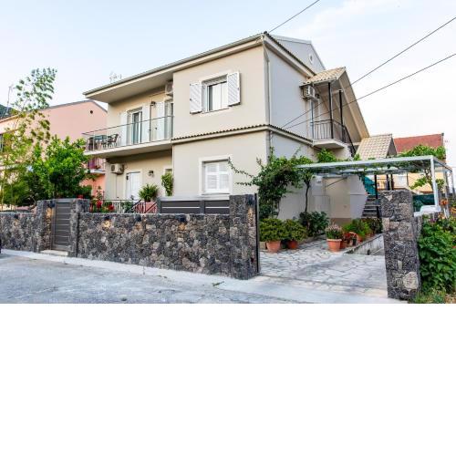 Afroditi´s House
