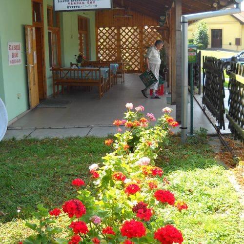 Agg Hársfa Panzió Étterem