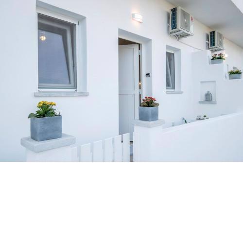 Agia Anna Apartments