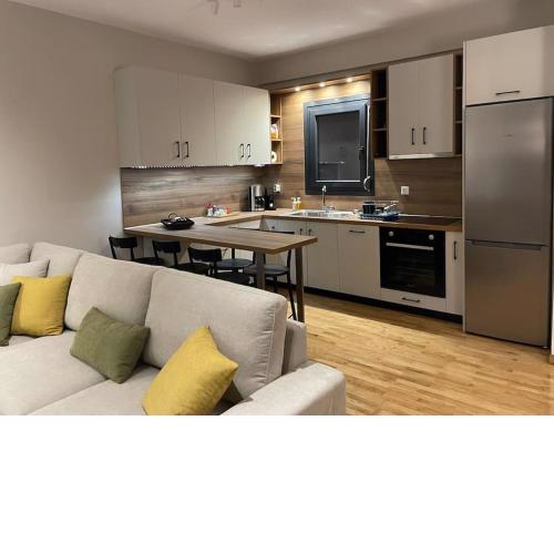 Agnanta Mountain Residence