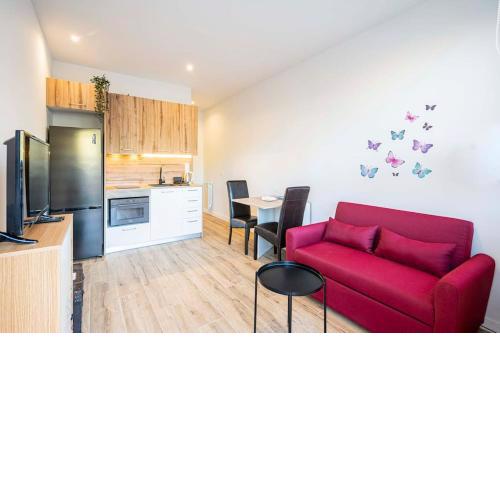 Agradable apartamento a pie de calle-30 Min de SOL