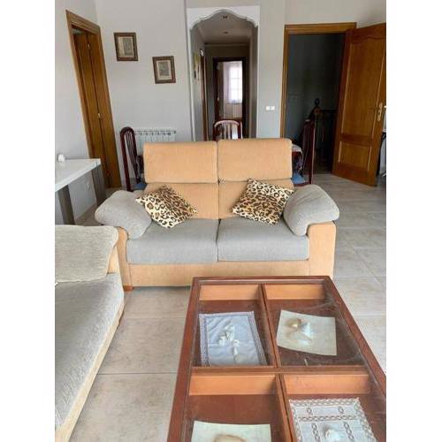 Agradable casa en Fustiñana. En la Ribera Navarra. Ideal para visitar las Bardenas Reales y Sendaviva.