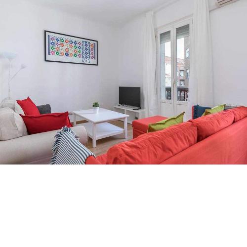 Agradable piso de dos habitaciones en Chamberí