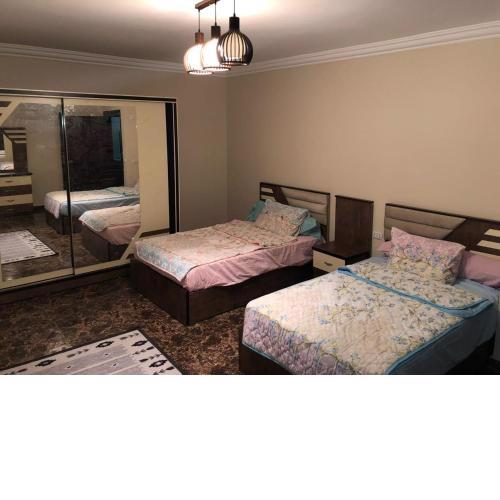 Ahmed Fakhry Nasr City Apt.