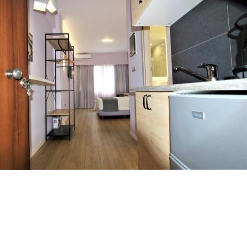 Aiolos apartments Ermou 64 2nd Floor junior suite