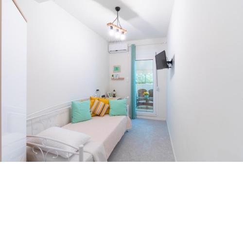 Aiolos kolonaki vip apartment