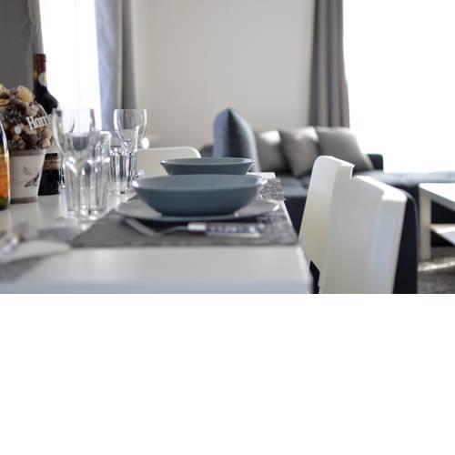 Airport Premium Apartments