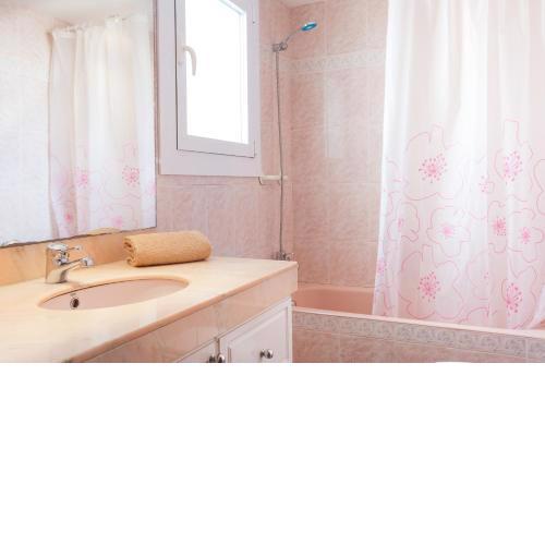 Akira Flats Cadaqués Apartments