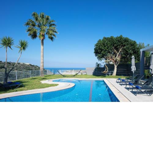 Akira Villa