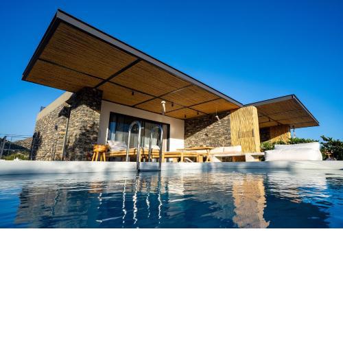Akra Grammeno Beachfront Villas