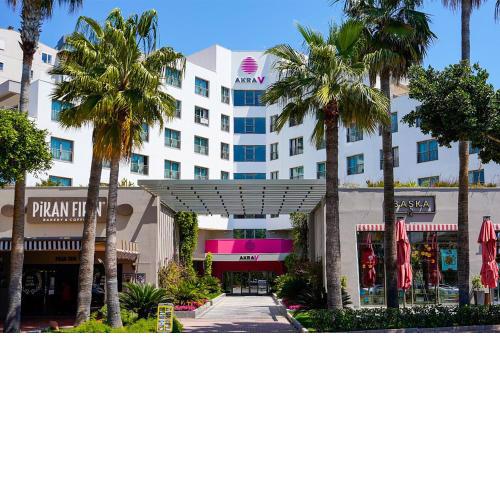 Akra V Hotel