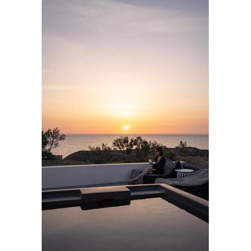 AKRI Suites Vourvoulos
