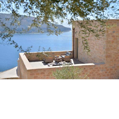 Akrolithi Boutique Hotel & Suites