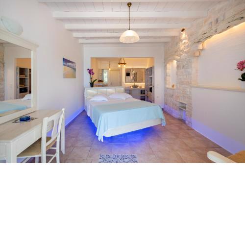 Akti Naoussa Paros
