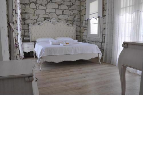 Alacati Lucky Angel Hotel