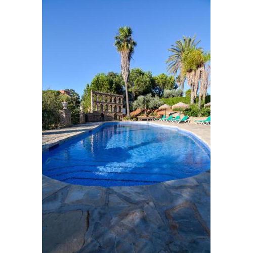 Alakran Finca la Raja 2 Dormitorios Piscina Compartida