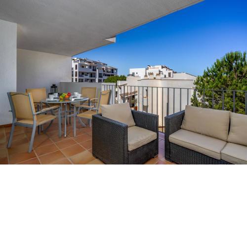 Alamar apartment with pool in La Cala Ref 97