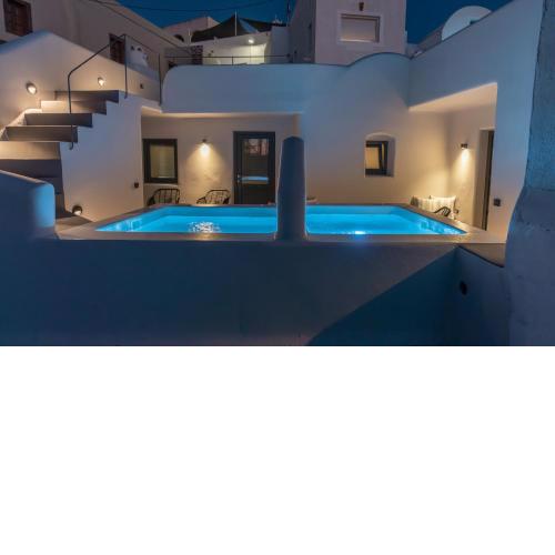 Alaya Suites